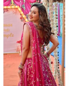 Madalsa Sharma Instagram - Become The Joy The Joy Needs💕

#quoteoftheday #thoughtoftheday #madalsasharma #kavya #picoftheday #postoftheday #instadaily #instapic #instagood #instamood #mood #love #actorslife