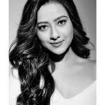 Madalsa Sharma Instagram - Life is in color, but black and white is more realistic🖤🤍 #quoteoftheday #thoughtoftheday #madalsasharma #kavya #picoftheday #postoftheday #instadaily #instapic #instagood #instamood #mood #love #actorslife