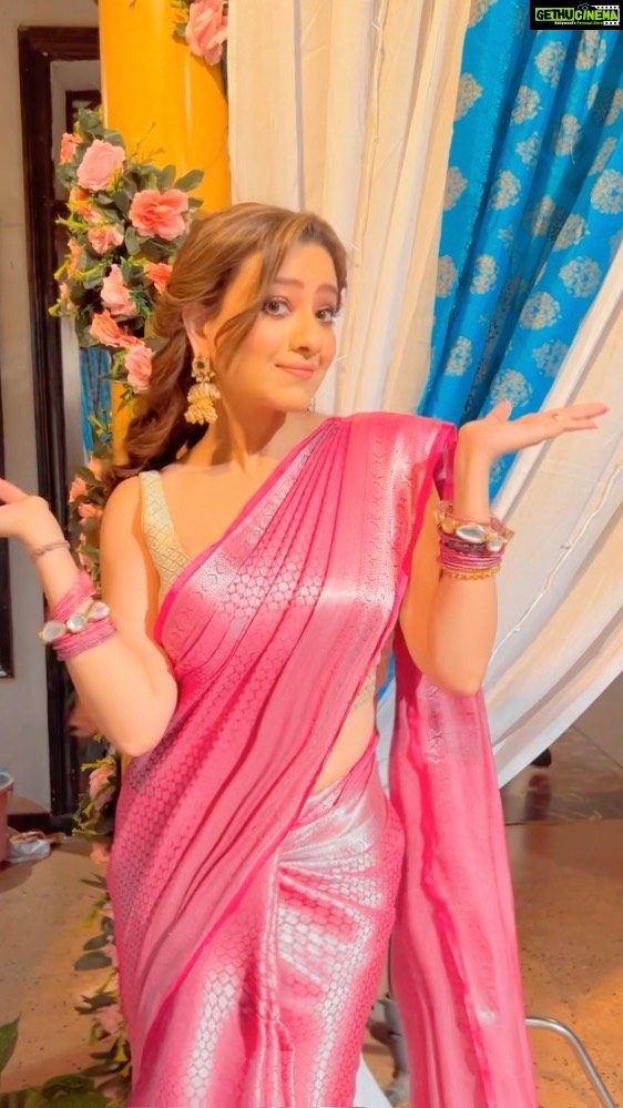 Madalsa Sharma - 126.4K Likes - Pate ki baat….😉🤭
.
.
.
.
#reels #reelsinstagram #madalsasharma #kavya #videooftheday #instadaily #instavideo #instagood #instamood #mood #trending #trendingreels #reelitfeelit #reelkarofeelkaro #reeloftheday #reelit #love #actorslife