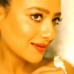 Madalsa Sharma Instagram - With You my Dil Nu💕 This is for you all who keep giving me so much love🫶 #bts 📸 @artographybysagar . . . . #reels #reelsinstagram #madalsasharma #kavya #videooftheday #instadaily #instavideo #instagood #instamood #mood #fun #trending #trendingreels #reelitfeelit #reelkarofeelkaro #reeloftheday #reelit #love #actorslife