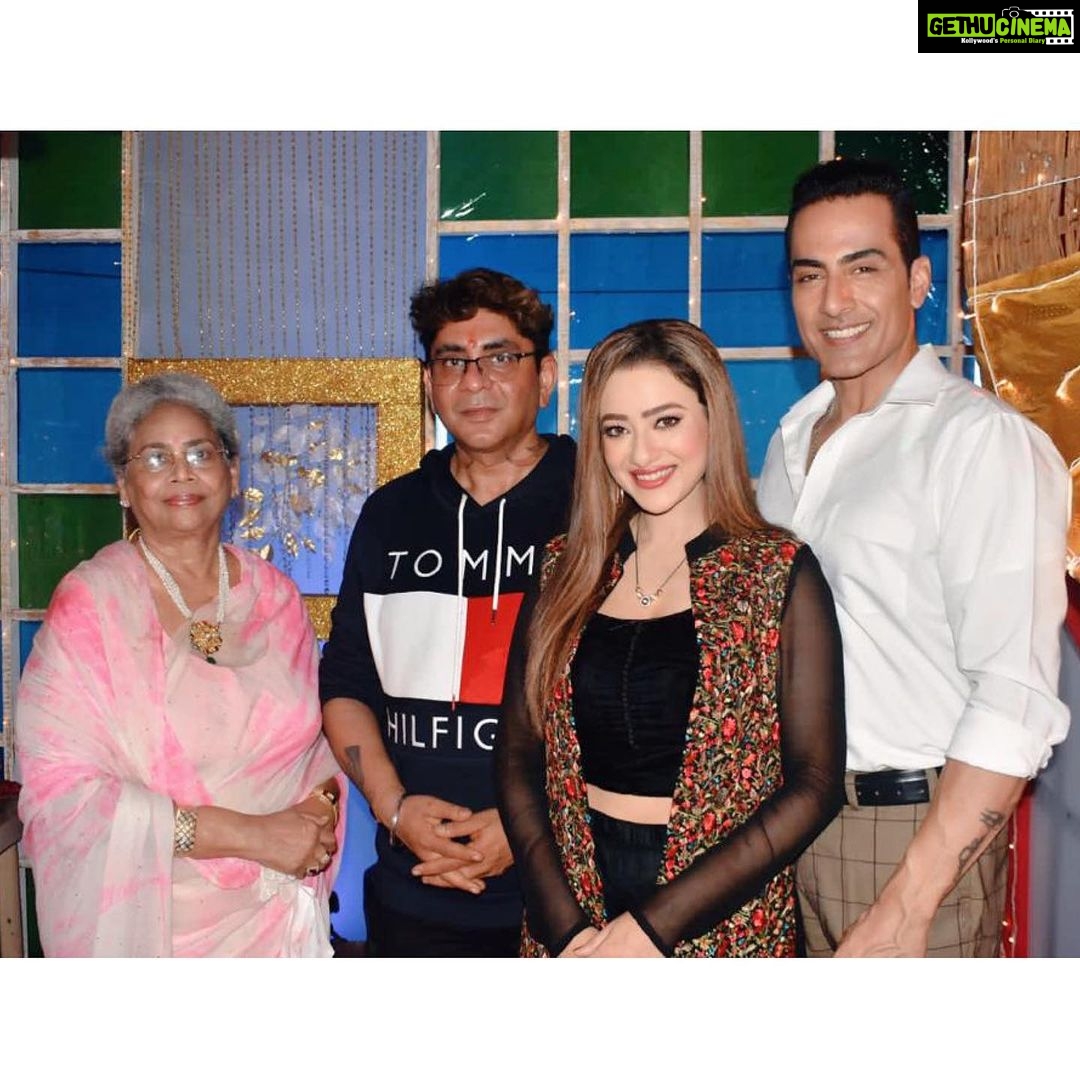 Madalsa Sharma Instagram - Today is a very special day as “Anupama” reaches the 1000 episode milestone. Words can’t express how grateful and happy I am to be a part of this show. All my gratitude goes to the captain of our ship @rajan.shahi.543 sir and @deepa.shahi.1428 aunty ji. This wouldn’t have been possible without your love, guidance and support. Once again I feel immensely blessed to be a part of this show and today’s historic milestone which we all have achieved together. ❤️❤️❤️❤️ Thu Thu Thu 😇😇 @directorskutproduction #1000episodes #anupamaa #shahiproductionspvtltd #teamanupama #rajanshahi #deepashahi