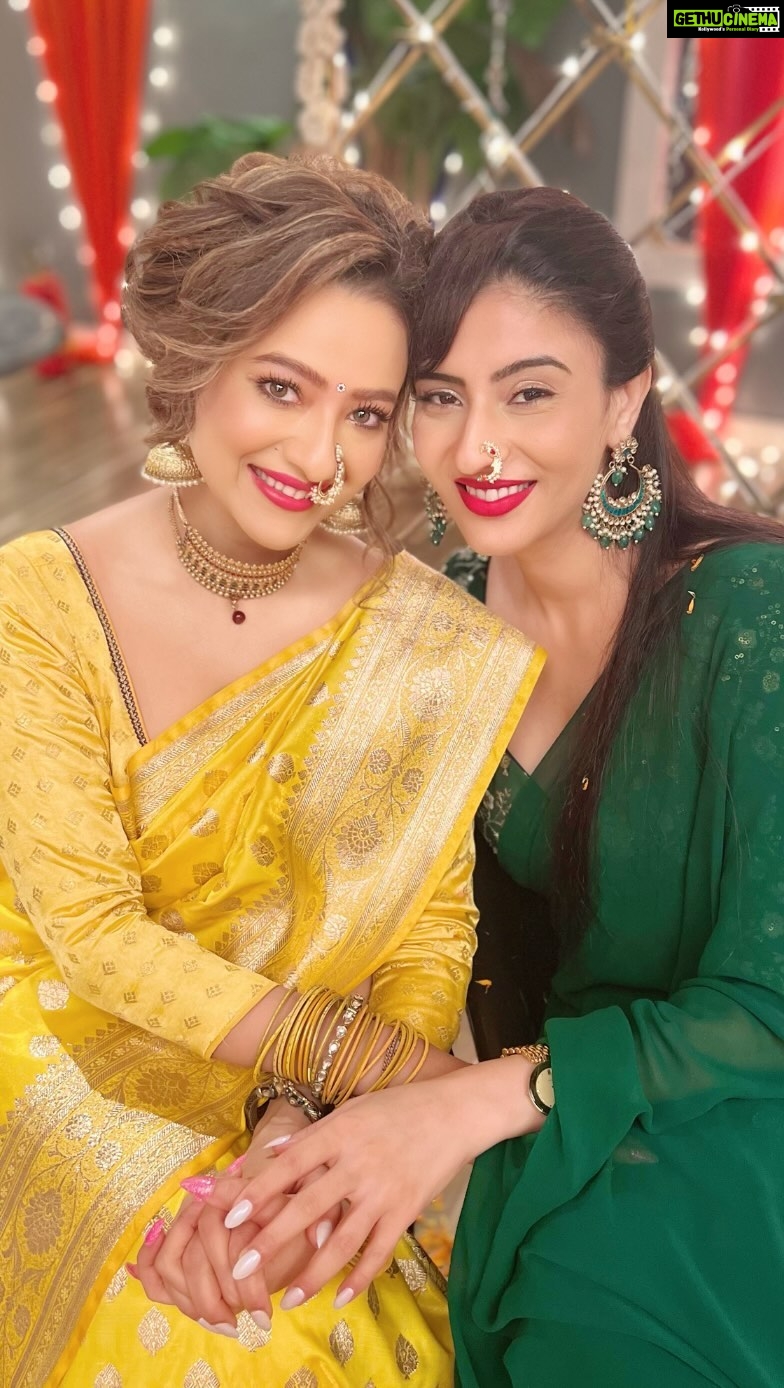 Madalsa Sharma Instagram - Bringing others down is not our style😎 It’s always only fun and games….💁♀️😉🥰🤪
