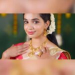 Malavika Krishnadas Instagram – My most favourite festival is here 🥹🥰😍 
Do comment your favourite festival 😁🫶🏻
.
Space : @picco.kochi 
VC: @aaron_3366 @s_.n._l 
Accessories & Saree : @nykaafashion 
.
#onam #onamcelebration #onamshoot #onamsaree #onamspecial #onam2023
