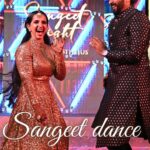 Malavika Krishnadas Instagram - Oru Sangeet Dance Aparatha 🤣 with @thejusjyothi . @shyam_doc @annaprasadofficial Njangal oru step polum thettichilaloa🫶🏻😇😁 . Events : @red_dot_events Mua : @mukeshmuralimakeover Styling: @sabarinathk_