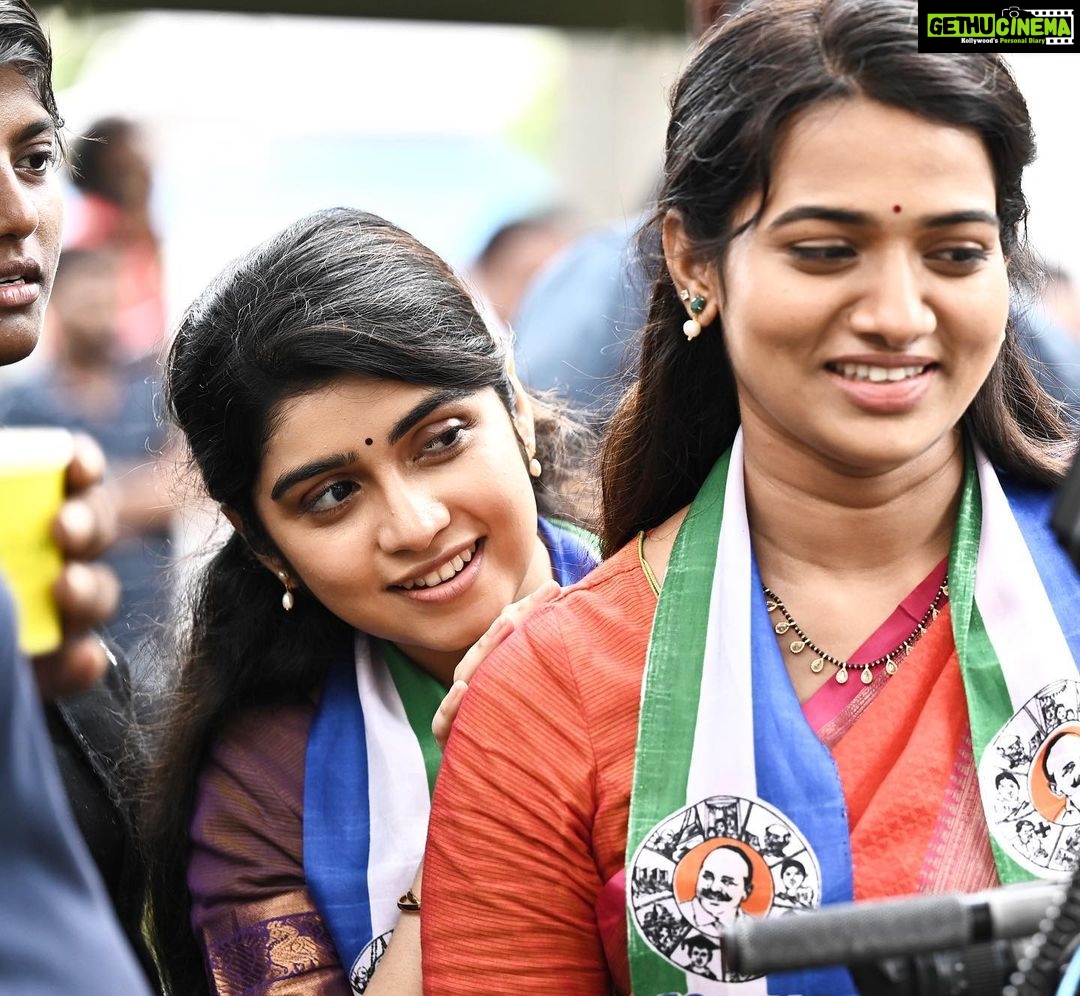 Manasa Radhakrishnan Instagram - Playback 🎥 #vyooham #ramgopalvarma Vijayawada, India