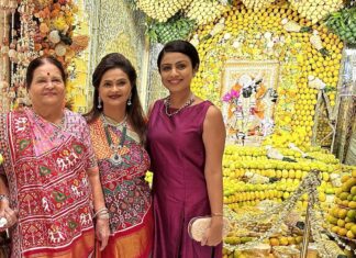 Manasi Parekh Instagram - Nobody celebrates every Indian festival with as much aplomb and splendor as the Ambanis. Thanks so much Kokilaben for inviting us for the Ashadi beej celebrations for Patotsav with 5000 fresh mangoes offered as Prasad to Shreenathji.. #Jaishreekrishna