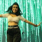 Manasi Parekh Instagram - It’s so gloomy and rainy outside, all I can think of is when will Navratri come!!! Jaldiiii garba karva chhe 💃🏽