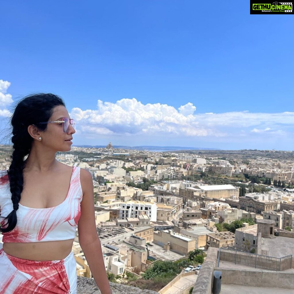 Manasi Parekh Instagram - Paris- Malta- Sydney-Home Around The World