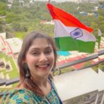 Manjari Fadnnis Instagram – Happy Independence Day You all! 🤗❤️ Was so pleasantly surprised when our postman from my area came to my place yesterday gifting me our flag & told me it’s from @indiapost_dop for your home❤️ I was so touched & can’t stop looking at how beautiful it looks flying in my balcony. I’m obsessed🤩 Thankuuuu @indiapost_dop 🙏🏼🙏🏼🙏🏼 you made this Independence Day special🤗

#independenceday #harghartiranga #indian #proud #proudindian #indianflag