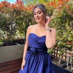 Manjari Fadnnis Instagram - 🪄💫 Pics by @dbhurji 🤗 #gown #queen #royal #blue #princess #royalty #manjarifadnis