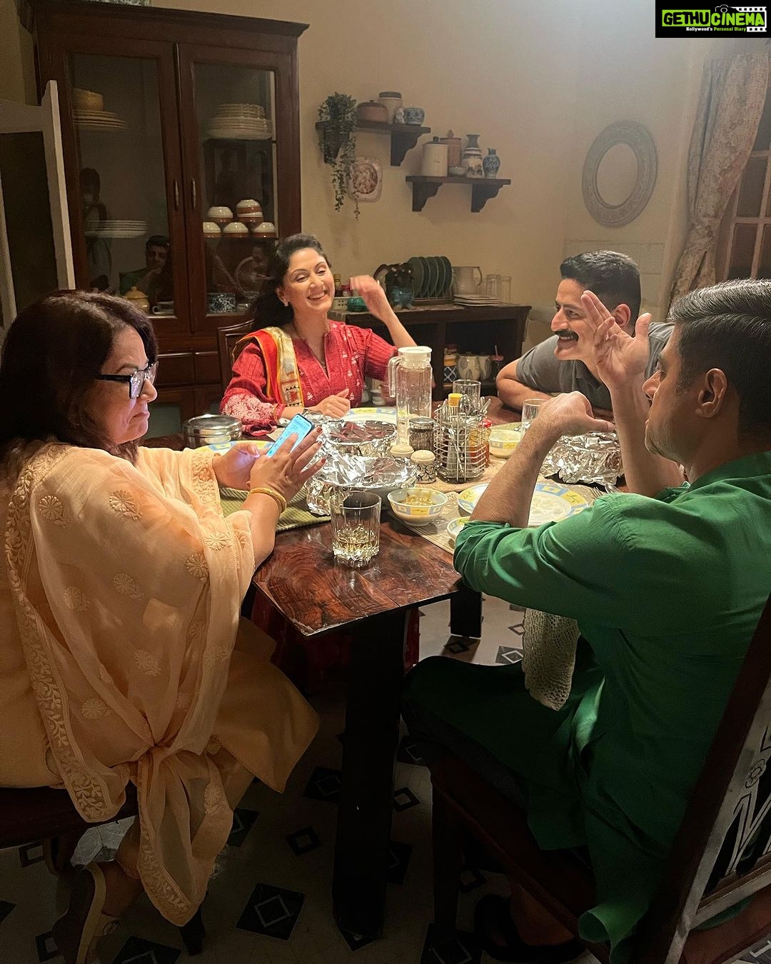 Manjari Fadnnis Instagram - Being a part of this ensemble of such talented actors was… ❤️❤️❤️❤️ #bts #TheFreelancer ❤️❤️ #actors #indian #mrunalkamat #manjarifadnis #film #series #disneyhotstar