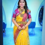 Manjula Paritala Instagram - #kalamkaridigitalprintsaree with scalloped border with blouse @qalamkariwarehouse #ethnicwear #sareefashionista #indowestern #celebrity