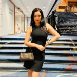 Maryam Zakaria Instagram – Mary in black dress 🔥🔥🖤😉

#blackdress #ootd #inspo #womenfashion #reelitfeelit