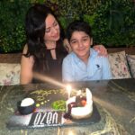 Maryam Zakaria Instagram - The best thing I know is to have my family with my for any celebration. All I wish for this birthday is that my sons leg heals as soon and the pain goes away 🙏❤️ Thank you everyone who already started to wish me from last night it means a lot 😘❤️ #birthday #family #love