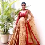 Meenakshi Dixit Instagram - All set for the event #amarujalaconclave dressed up in beautiful outfit designed by @roselinmiddleton_ #amarujala #meenakshidixit #reelsinstagram #indianfashion Dehradun, Uttarakhand