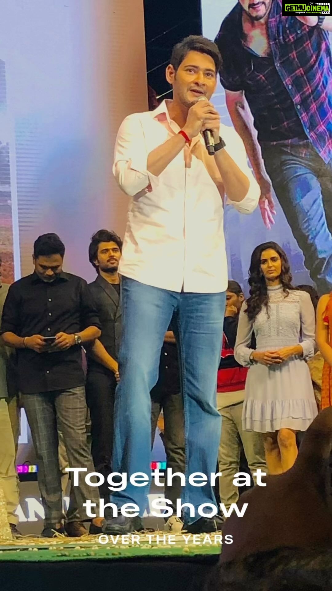 Meenakshi Dixit Instagram - Happy memories β€οΈ Btw my phone made this video for me π #maheshbabu #maharshi #events #success #meenakshidixit #reels #instagramreels #events #reelitfeelit #reelsinstagram #love #trendingreels #trendingsongs #trending #ethnicwear #lehenga