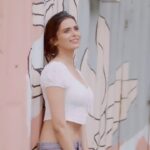 Meenakshi Dixit Instagram - This one is for #fitoor Whattt a track ❤️ #arijitsingh #neetimohan #mithoon #meenakshidixit #instagramreels #trendingreels #trendingsongs #ranbirkapoor #instagood #reelitfeelit #reelsvideo #reels #love #music #hindisongs