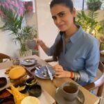 Meenakshi Dixit Instagram – 😂 So true 

#meenakshidixit #foodie #reelitfeelit #food #reelsinstagram #instagood