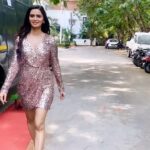Meenakshi Dixit Instagram - Coming up soon ✨❤️ Stay tuned for Party song 🎶 #meenakshidixit #reels #reelsinstagram #partysong #reelsvideo #reelitfeelit #reelsindia #trendingreels #trending #hyderabad #instamood #instagood