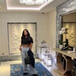 Meera Jasmine Instagram – Twirling my way into the weekend βΎοΈ
#WeekendMood #WeekendVibes #VibeCheck #OnwardsAndUpwards #MJ