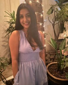 Meera Jasmine Instagram - She may be the song that summer sings…
May be the chill that autumn brings …
May be a hundred different things… 
Within the measure of a day…♾️

#Being #Mood #OnwardsAndUpwards #She #MJ