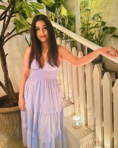 Meera Jasmine Instagram - She may be the song that summer sings…
May be the chill that autumn brings …
May be a hundred different things… 
Within the measure of a day…♾️

#Being #Mood #OnwardsAndUpwards #She #MJ