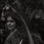 Meera Nandan Instagram - Just feeling playful 💜 @parvathy.prasad_ @unnips @resha_by_rehana_shana @bcos_its_silver #onlylove #playful #kerala #kochi #green #violet #violetevergarden #instagood #positivevibes #happyweekend #sunday #love #allheart #fun #funday #romance Dubai, United Arab Emirates