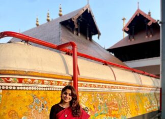 Meera Nandan Instagram - ഗുരുവായൂരമ്പല നടയിൽ ✨ #bliss #earlymorning #love #positivevibes #purebliss #guruvayoor #home #kerala #allheart Guruvayoor, India