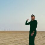Meera Nandan Instagram - Chasing the sunlight ☀️ . 🎥 @iarjunphotography . #sunrise #sunrisephotography #iphonephotography #love #instagood #positive #happyweekend #positivevibes #dubai #mydubai #weekend #friday #allsmiles #instreels #reels #reelsinstagram