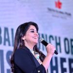 Meera Nandan Instagram - All smiles 📸 @sabir_photography_ #christopherevent #goldfm #arabiancenter #love #host #happyonstage #mammootty #dubai #dubaievent #weekend #tuesday #positivevibes #instagood Dubai, United Arab Emirates