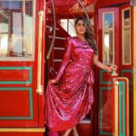 Meera Nandan Instagram - Straight out of a fairytale 👸 . PC @dubaiphotographer Makeup @unnips Hair @sajithandsujith Styling @dinstyling Costume @designer_24uae . #princessfeels #glitter #photoshootdiaries #dubai #mydubai Downtown Dubai
