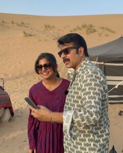 Meera Nandan Instagram - മരുഭൂമിയിലെ മമ്മൂക്ക 🤩

Swipe >>>
.

#adaytoremember #mammootty #megastar #mammokka #dessert #dessertdrive #waitforthesurprise #christopher #love #positivevibes #happyvibes #dubai #mydubai #dubaidessert #unseen