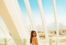 Meera Nandan Instagram - The Soleil Neige series. PC @dubaiphotographer Makeup @unnips Hair @sajithandsujith Costume @designer_24uae Styling @dinstyling . #happyholi #thesoleilneigeseriesbymeeranandan #photoshoot #dubai #mydubai #princessfeels Dubai, United Arab Emirates