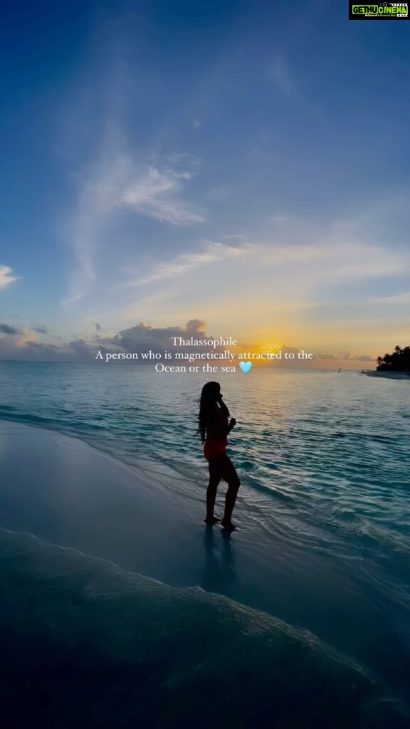Megha Akash Instagram - ~ The ocean ~ Take me back 🌊 🩵