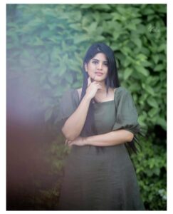 Megha Akash Instagram - 💚

Styled by @officialanahita 
Outfit: @jasthiclothing 
Pic: @they_call_me_keshu

#workmode #love #promotions