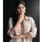 Megha Akash Instagram – •🤍•

Styled by @officialanahita 
Outfit: @shraddharambhia_official x @viralmantra
Pic: @srujanluckyphotography

#work #love #hyderabad