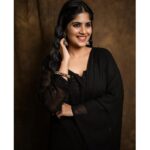 Megha Akash Instagram - I’ll stop wearing black when they make a darker colour 🖤 Ravanasura promotions ✨ Styled by @officialanahita Outfit: @rangrez.ethnic Pic: @infini8stories #workmode #promotions #ravanasura