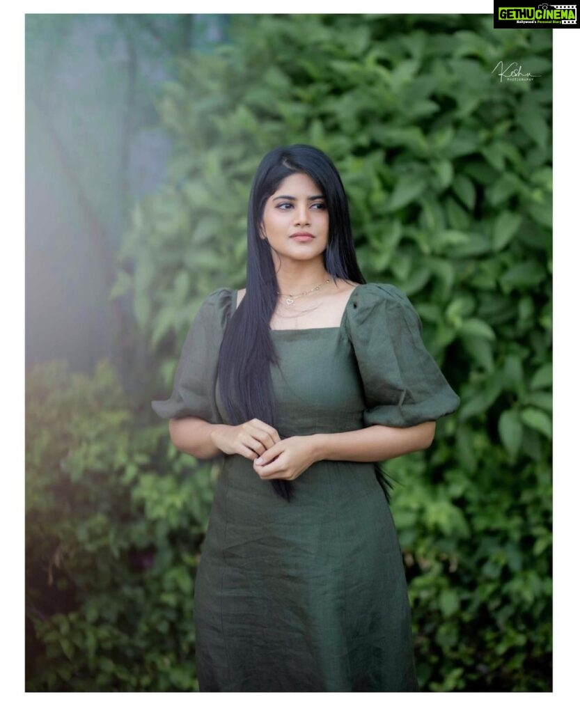 Megha Akash Instagram - 💚 Styled by @officialanahita Outfit: @jasthiclothing Pic: @they_call_me_keshu #workmode #love #promotions