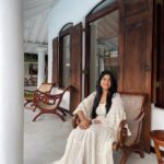 Megha Akash Instagram - She wasn’t given wings to see the world from a tree 🤍 •atticus• #travel #love #wander Colombo, Sri Lanka