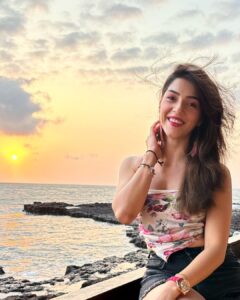 Mehrene Kaur Pirzada Instagram - #Goa 💖