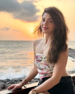 Mehrene Kaur Pirzada Instagram - #Goa 💖