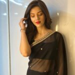 Mehrene Kaur Pirzada Instagram - Vanity diaries 🌸