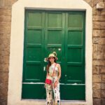 Mehrene Kaur Pirzada Instagram – Hi there 🌻