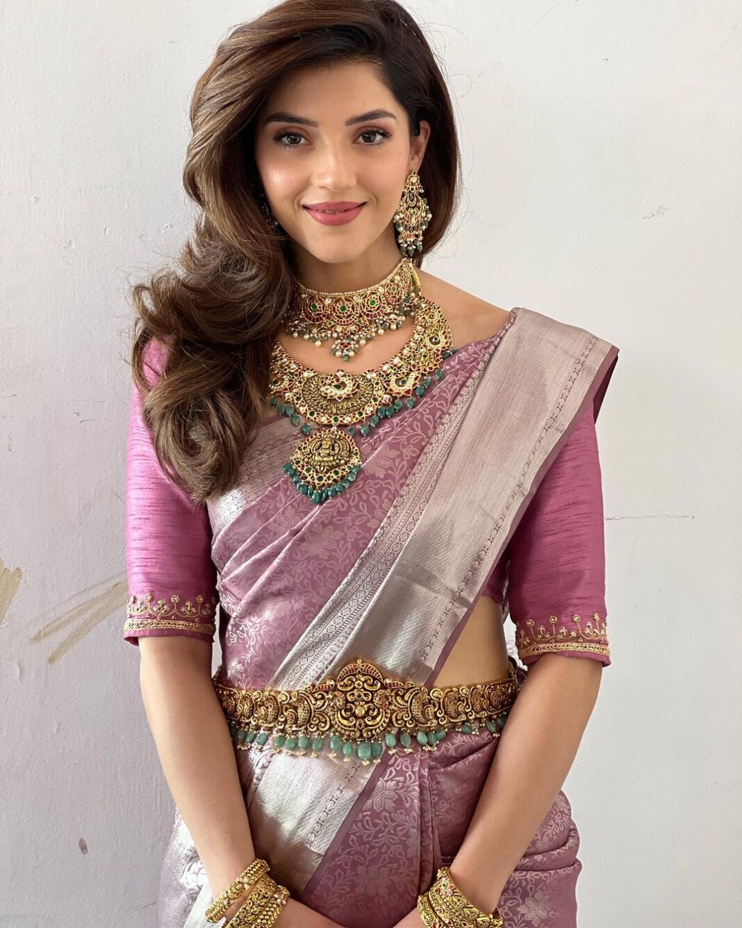 Mehrene Kaur Pirzada Instagram - 💖