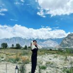 Mehrene Kaur Pirzada Instagram – 🏔️