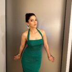 Mehrene Kaur Pirzada Instagram - The beauty of you is how you wear who you are Outfit @labelprernamehra Earrings @shealuxejewels Styling @6shweta