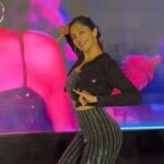 Milana Nagaraj Instagram - 90 Haaku Kittappa Reel as promised in the event!! Guys.. come on do your version and tag me!! @darling_krishnaa Thanks for the guest appearance 😛 #kousalyasuprajarama #july28th Stylist: @tejukranthi Outfit: @mileenia.official Assisted by @khushichandrashekar