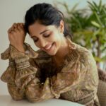 Milana Nagaraj Instagram - Bloom🌼 PC : @pgraphyofficial Wearing @mileenia.official Styled by @tejukranthi Assisted by @khushi_jagadisha #milananagaraj