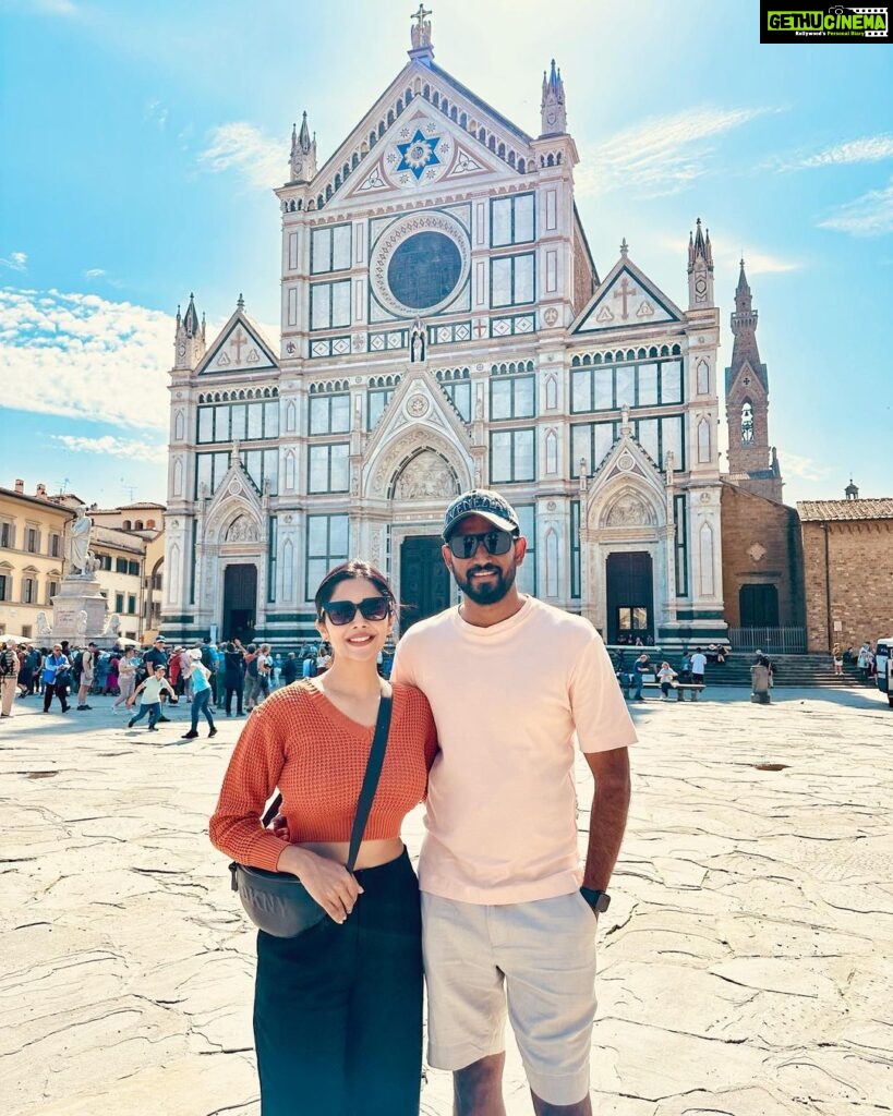 Milana Nagaraj Instagram - A day in Florence🧡 1. In the streets of Florence 2. City view from Piazzale Michelangelo 3. Tired, wondering what to eat😜 4. Pitti Palace 5. Selfie with darling! 6. Stunning View of Florence from Giottos bell tower 7. Basilica of Santha Croce #italy #florence #travel2023 #milananagaraj Florence, Italy