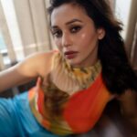 Mimi Chakraborty Instagram - Few distortions gives clarity … Just a 💭 thought